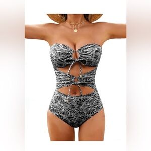 Stylish Black and White Bandeau One Piece Swimsuit NWT Large